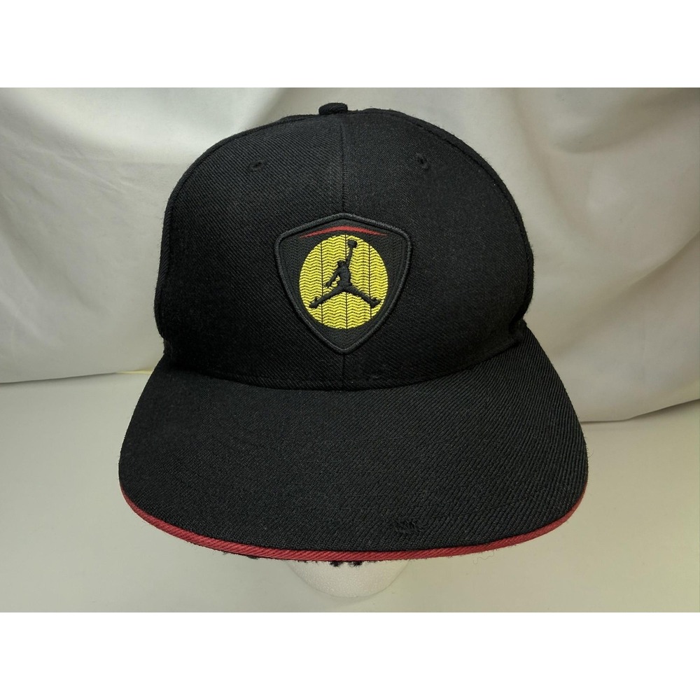 VTG Jordan Hat‎ Cap Fitted Mens Size 7 3/8 Black Red Jumpman Logo Wool Shield